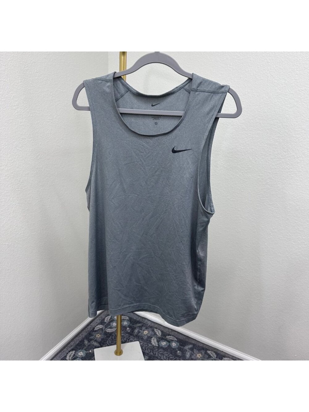 Nike Grey Dri Fit Sleeveless Fitness Tank Active Top Shirt DV9813-084 Mens Small
